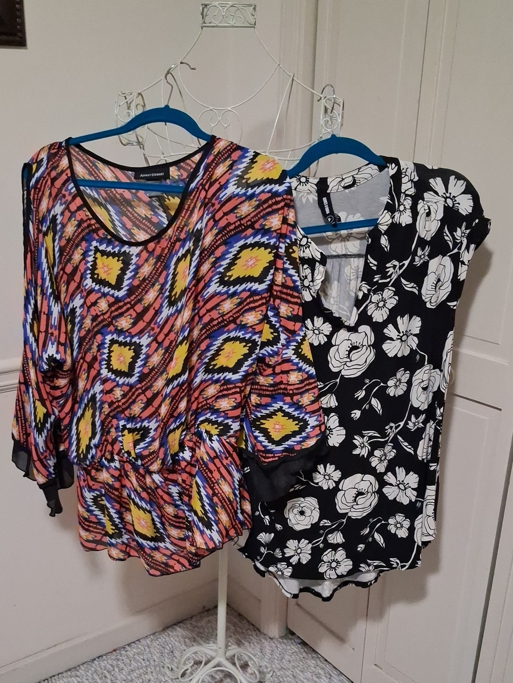 Ashley Stewart Multicolor Geometric Blouse & Agnes & Dora Black & White Top